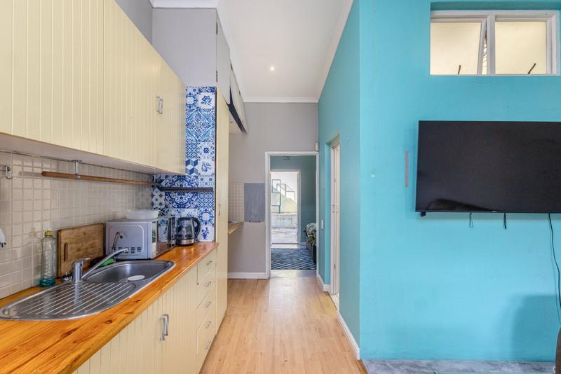 1 Bedroom Property for Sale in Woodstock Western Cape